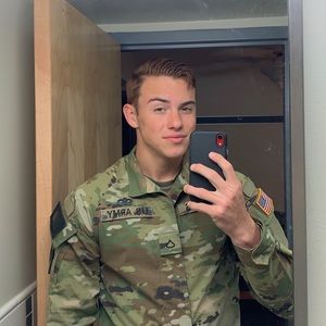 Meet your Posher, Asher